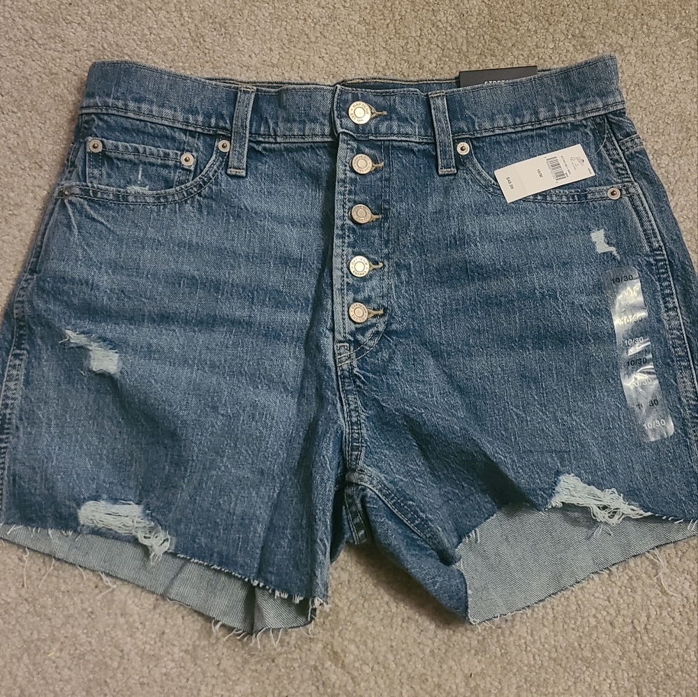 Gap High Rise Cheeky shorts